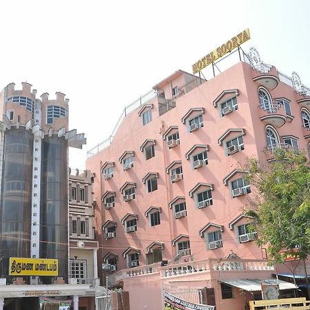 Hotel Soorya International Пондичерри Экстерьер фото