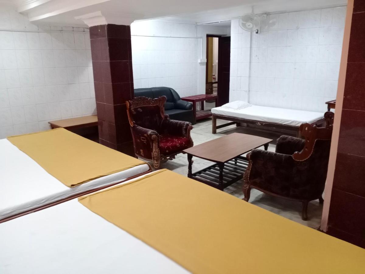 Hotel Soorya International Пондичерри Экстерьер фото