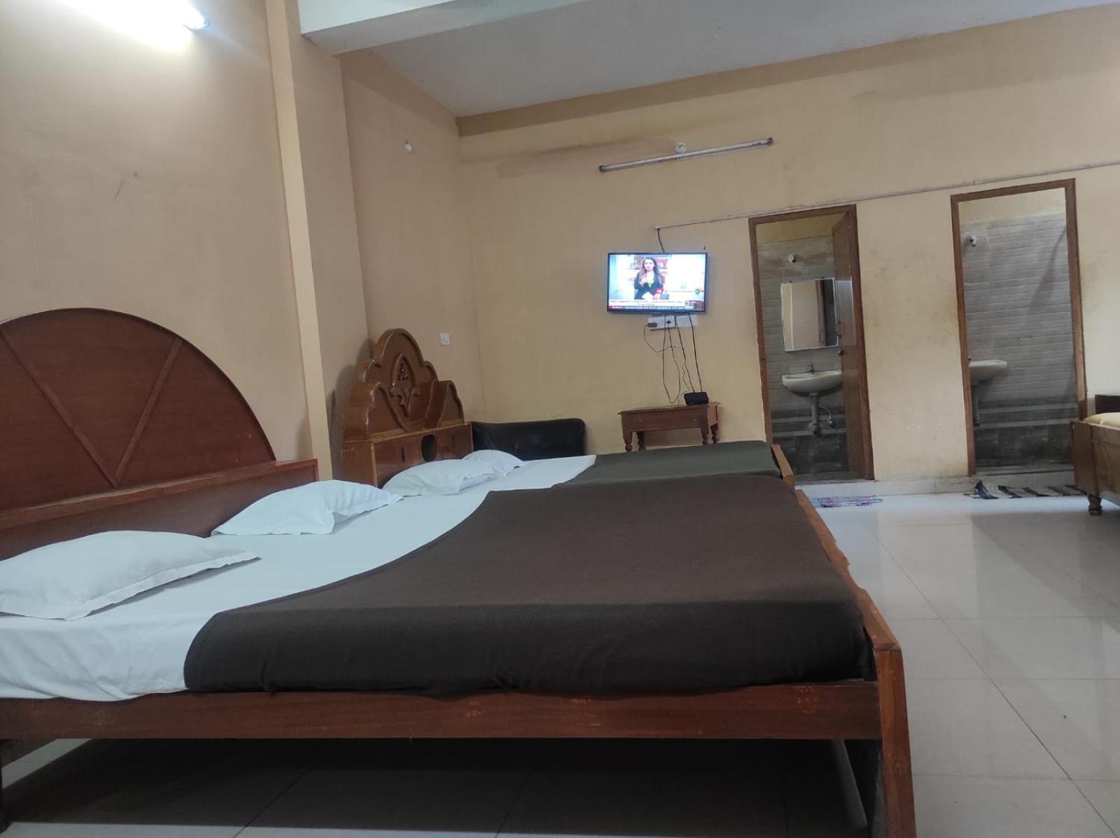 Hotel Soorya International Пондичерри Экстерьер фото